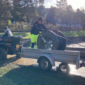 VÝSTAVBA WAKEPARKU V PB POKRAČUJE.  BAGROVÁNÍ, BAGROVÁNÍ A ZASE BAGROVÁNÍ